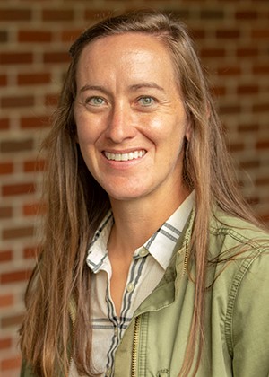 Head Coach Dr. Kathleen Paulsen